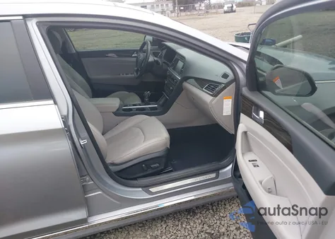 2017 Hyundai Sonata Hybrid Limited из США, поврежденный, VIN KMHE34L18HA044614